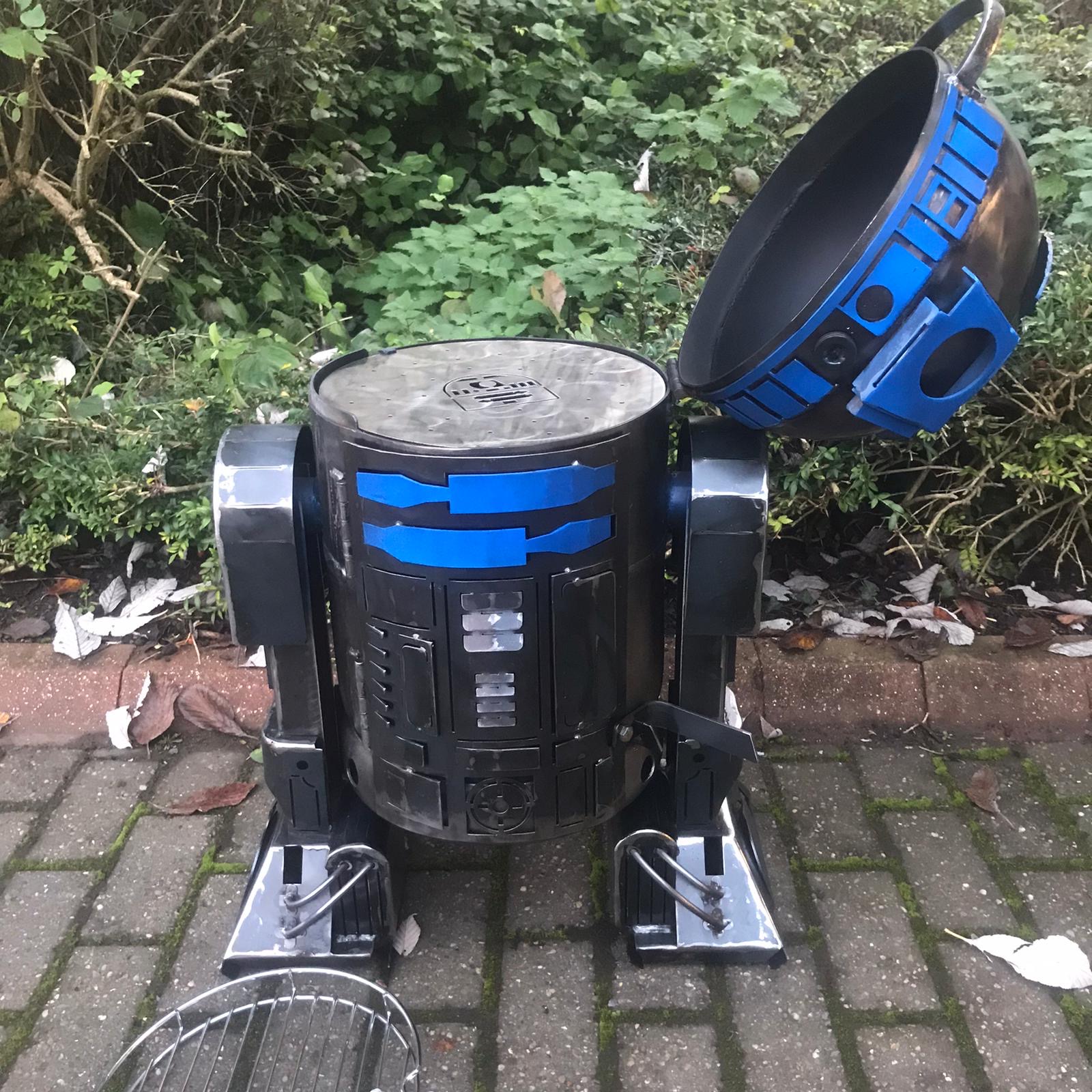 R2D2 WOOD BURNER AND PIZZA OVEN 